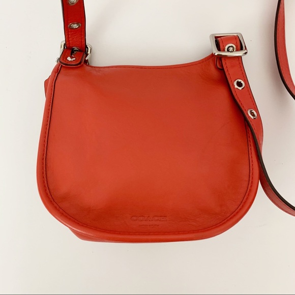 COACH Leather Crossbody Purse Mini Saddle Bag Red - Picture 7 of 8